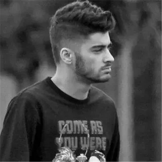 ▪️ dc331d05 COME AS YOU WERE retrato, hombre, blanco y negro, persona, camiseta telegram sticker