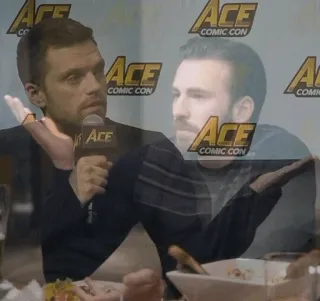 😕 dc9a0e16 знаменитость, пожимает плечами, спрашивающий, неуверенность, актер, фан-встреча telegram sticker