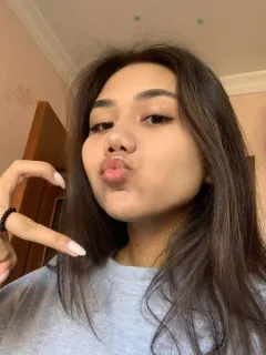 🫶 1aa65cbf wanita, gadis, selfie, potret, imut, muda telegram sticker