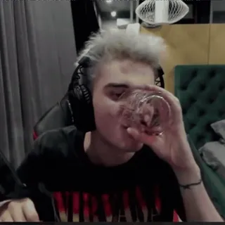 🌟 1fdf1a8a telegram sticker