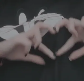 🌟 de035ae7 hati tangan, gestur tangan, cinta, hati, jari telegram sticker