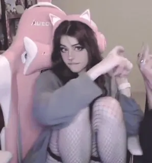 🌟 f7ac5ced wanita, gadis, duduk, telinga kucing, stoking jaring, kursi gaming, berambut cokelat telegram sticker