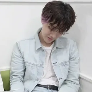 🧩 4740f877 telegram sticker