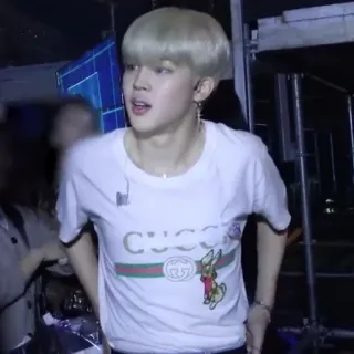 🧩 bf772181 CUCCI fashion, style, shirt, clothing, person, celebrity telegram sticker