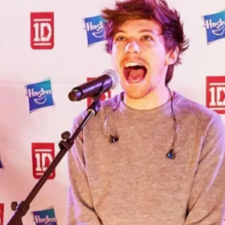 - Celebs | @Its_ArTina 🍼 whatsapp stickers