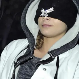 🍼 0b86b1de WARE vrouw, muts, kleding, hoodie, mode telegram sticker