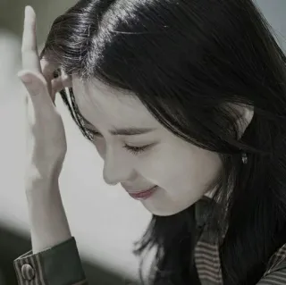 🌪 b675a240 woman, portrait, person, girl, face, profile telegram sticker