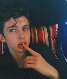 ☁ 5ead7f31 telegram sticker