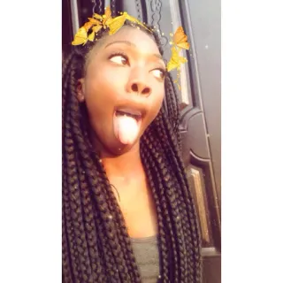 😜 31e83137 女性, 自撮り, 三つ編み, ポートレート, 舌, 表情 telegram sticker