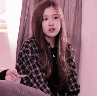 🧚‍♀ e24dedf7 Rose kpop, rose, sängerin, promi, frau telegram sticker