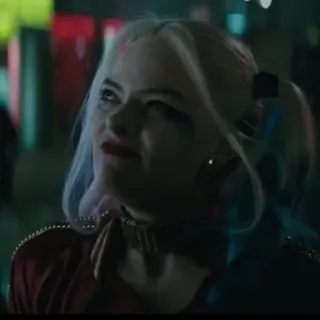 😒 127aa1c0 Harley Quinn Suicide Squad Harley Quinn, DC Comics, Escuadrón Suicida, Margot Robbie, villano, antihéroe whatsapp sticker