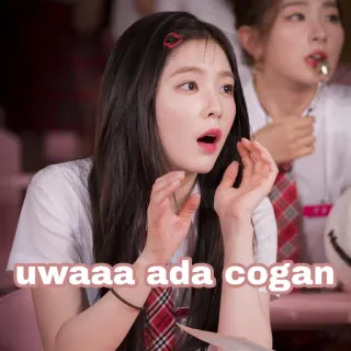 😮 1c514b1f uwaaa ada cogan 反应, 女孩, 韩, 校服 telegram sticker