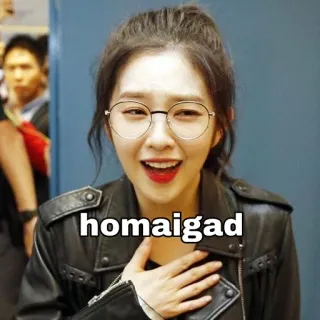 😵 6fed8df5 homaigad 女人, 人, 眼镜, 开心, 惊讶 telegram sticker