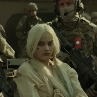 🔥 0e62e295 Harley Quinn Suicide Squad Harley Quinn, Suicide Squad, film, anti-héros, militaire, blonde telegram sticker