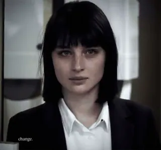 💙 def07a92 change. ポートレート, 女性, スーツ, 変化, 表情 telegram sticker