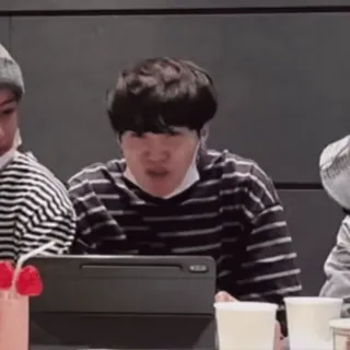 🫐 80fc102d telegram sticker