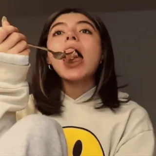 🤍 8b54e902 ăn uống, thức ăn, phụ nữ, chân dung, giải trí telegram sticker