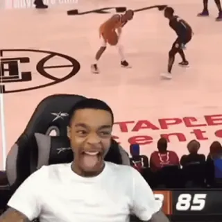 😝 6540fc1a reaksi, bola basket, olahraga, semangat, pria, antusiasme telegram sticker