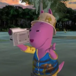 📸 23e3b7e3 Tasha The Backyardigans hoạt hình, động vật, nhân hóa, The Backyardigans, Tasha, hồng, máy ảnh telegram sticker