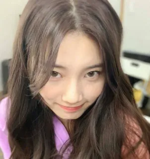 😋 2b8a650f kobieta, portret, twarz, osoba, piękno, dziewczyna telegram sticker