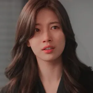 🥺 c596d03c kobieta, portret, osoba, twarz, włosy telegram sticker