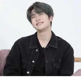 🦅 a7cad35a telegram sticker