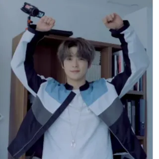 🦅 acde6aa5 telegram sticker