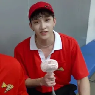 🧸 cbf7ddf7 uomo, persona, rosso, fan, cappello, camicia telegram sticker