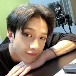 🧸 cebbb680 Selfie, Persona, Uomo, Ritratto telegram sticker