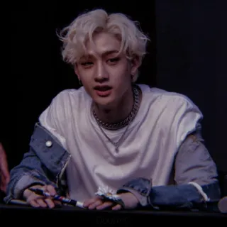 🀄️ 592b5d15 Bang Chan bang chan, kpop, stray kids, sänger, idol, künstler telegram sticker