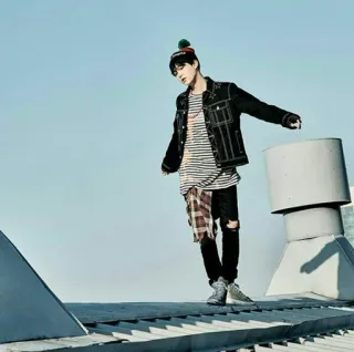 🚶 05f32b9a telegram sticker