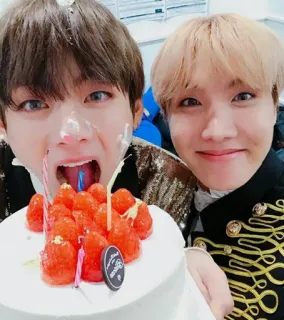 🎂 12a979b2 telegram sticker