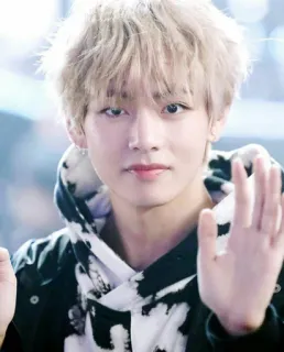 👋 bd290e11 Persona, Uomo, Maschio, Coreano, Cantante, Celebrità, Idolo telegram sticker