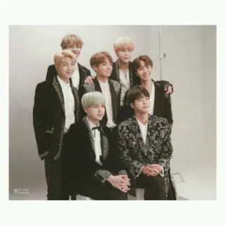 👨‍👨‍👦‍👦 d757c810 グループ, 人々, スーツ, 男性, フォーマルウェア, KPOP telegram sticker