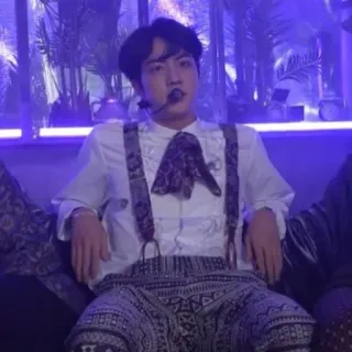 🌸 a7a735ee Jin kpop, idole, chanteur, musique, divertissement, mode, homme telegram sticker