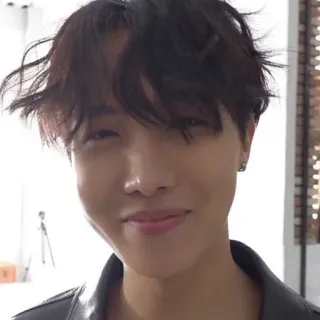 ✨ cf6e2b9b personne, homme, portrait, visage, kpop telegram sticker