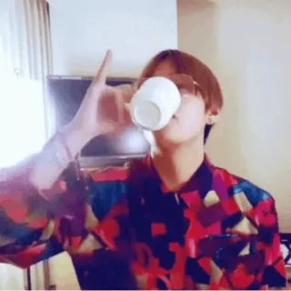 🔥 698311fc persoon, drinken, binnen, lifestyle, mode, binnen, man, thee telegram sticker