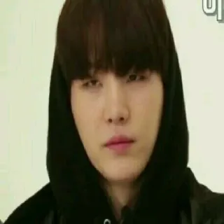 🍼 3d5d08cb Suga kpop, 歌手, 偶像, min yoongi, bts telegram sticker