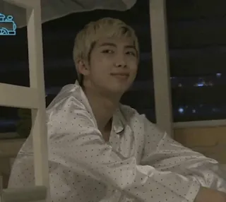 💭 62c975b8 RM orang, pria, idola, kpop, penyanyi telegram sticker