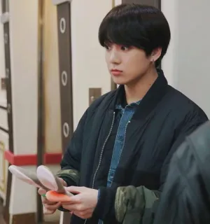 🍃 c5bdf78b Jungkook 防弹少年团, 韩流, 音乐人, 歌手, 偶像, 男团 telegram sticker