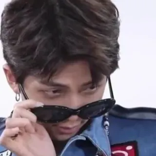 💅 1e8a2839 telegram sticker