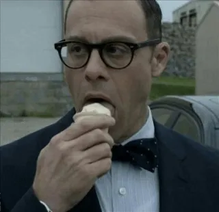 👅 c1ff15df homme, glace, noeud papillon, lunettes, manger, nourriture whatsapp sticker