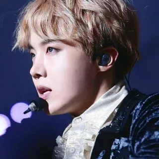 😒 b5b6c8ab J-Hope J-Hope, BTS, K-Pop, Sänger, Musik, Idol telegram sticker