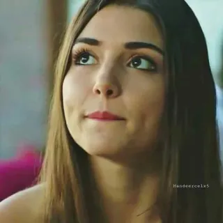 🙄 a4c9003c Hande Erçel Handeercelx5 woman, portrait, celebrity, actress, Hande Erçel, Turkish telegram sticker