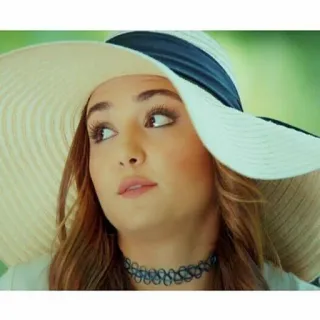 😒 f1738dd3 woman, hat, portrait, face, fashion, beauty telegram sticker