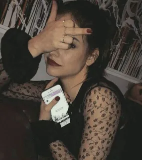 ✨ f5ebd746 Stinkefinger, Beleidigung, Frau, Teenager, Porträt telegram sticker