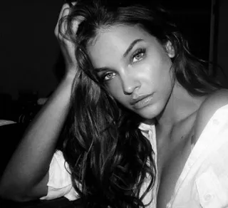 🌸 d43cc6ad 女性, ポートレート, モデル, 白黒, 美, 顔 telegram sticker