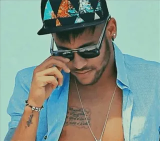 😎 28542114 Neymar futebol, atleta, celebridade, esportes, óculos de sol, tatuagem whatsapp sticker