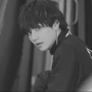 🕯 7ee6a991 V kpop, ви, bts, певец, айдол whatsapp sticker