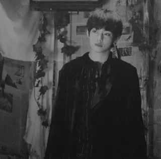 🔅 889fb539 V V, BTS, K-pop, Певец, Айдол, Корейская поп-музыка, Музыка whatsapp sticker